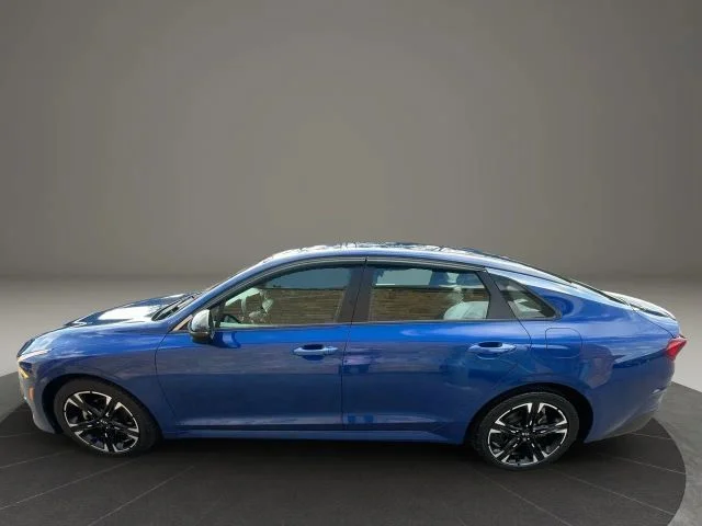 Used 2021 Blue Kia GT-Line image 7