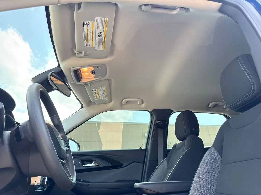 Used 2021 Blue Chevrolet LS image 22
