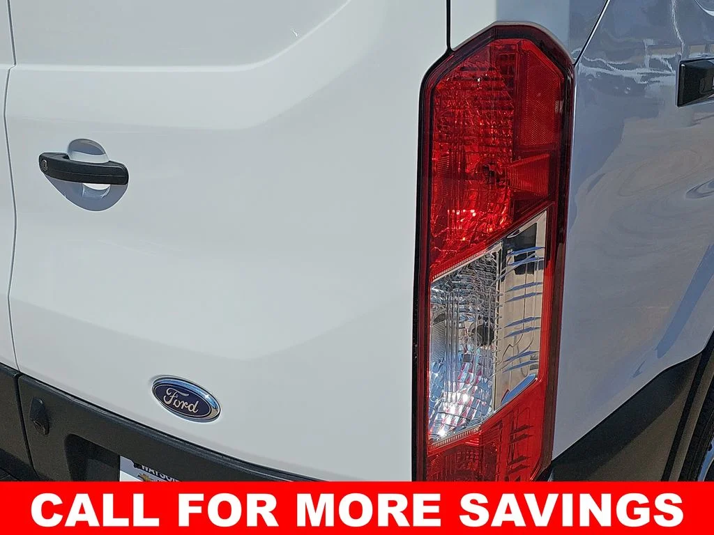 2025 Ford Transit Van Base - Photo 41