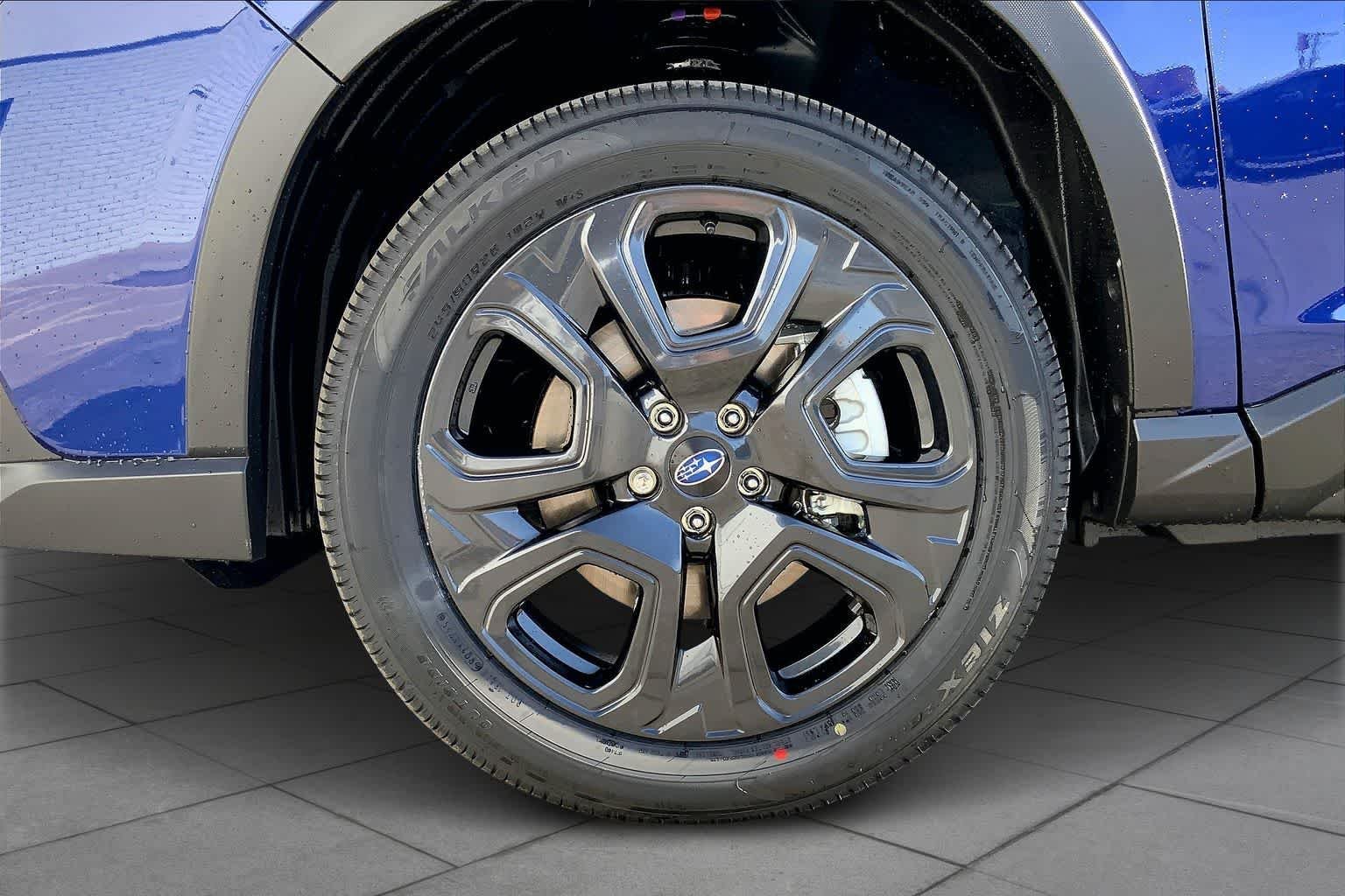 New 2026 SAPPHIRE BLUE PEARL Subaru Onyx Edition Touring 7-Passenger image 11