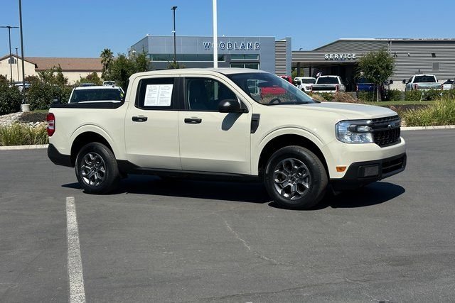Used 2024 Terrain Ford XLT image 2
