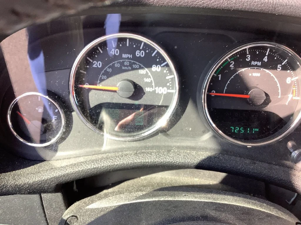 Used 2017 Black Jeep Unlimited Sport image 9