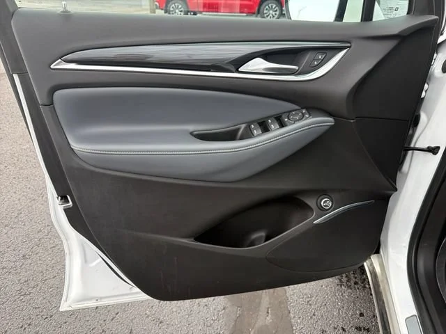 Used 2023 (Includes Satin Nickel lower exterior accent color.) Buick Essence image 17