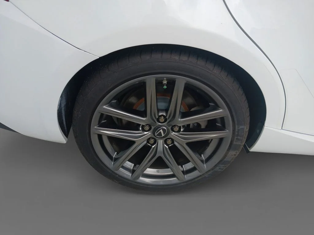 Used 2020 White Lexus 300 image 10
