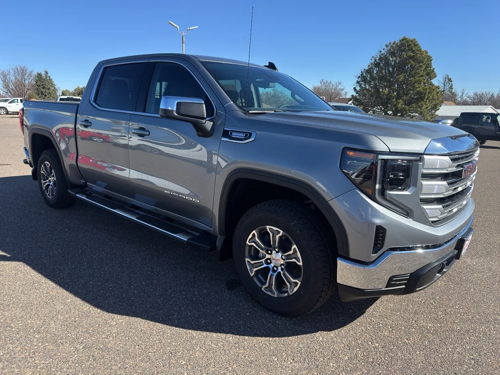 New 2026 Sterling Metallic GMC SLE image 4