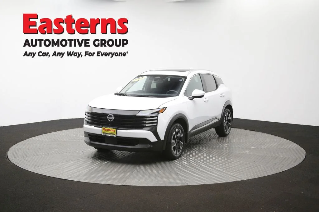Used 2025 White Nissan SV image 57