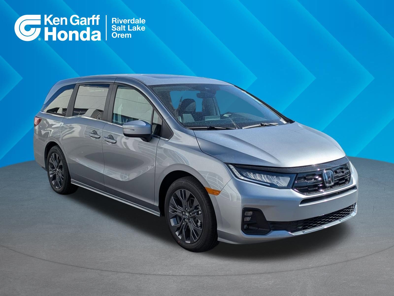 2026 Honda Odyssey Touring's photo