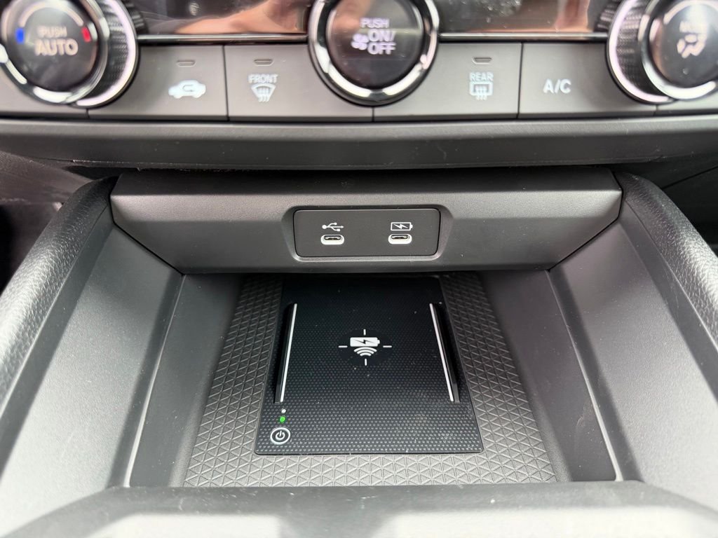 New 2026 Platinum White Pearl Honda LX image 24