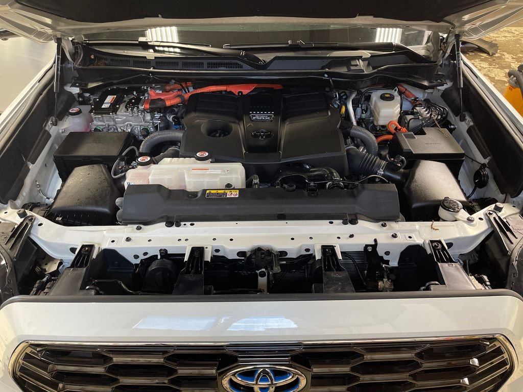Used 2023 Beige Toyota Platinum image 9