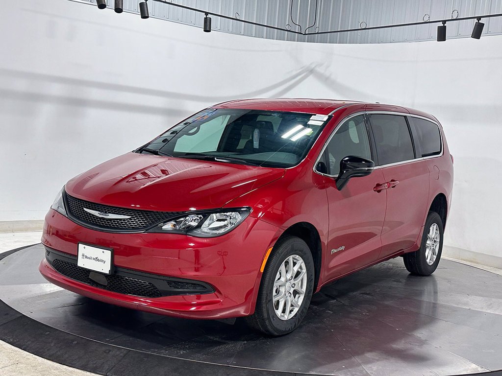 Used 2027 Red Chrysler Wheelchair Accessible-LX image 3