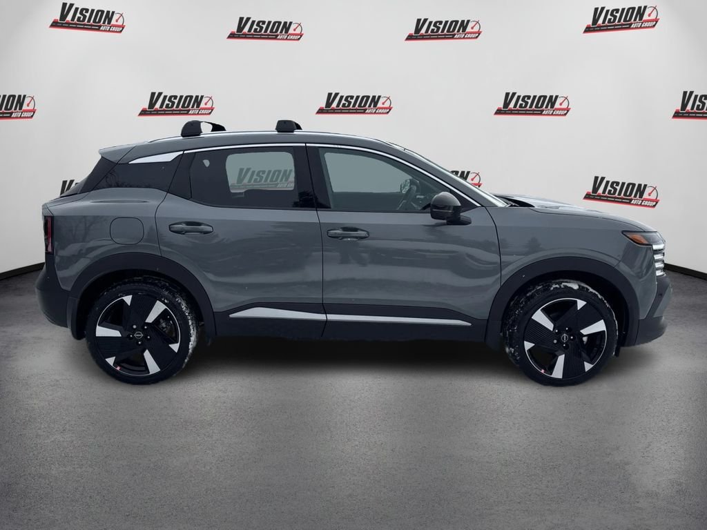 New 2026 Gray Nissan SR image 4