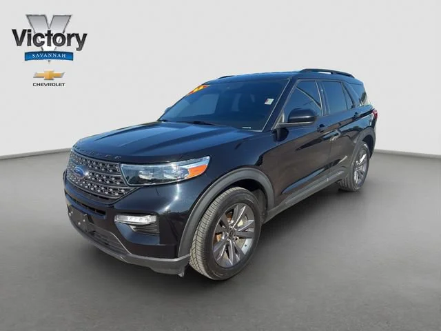 Used 2022 Black Ford XLT image 3