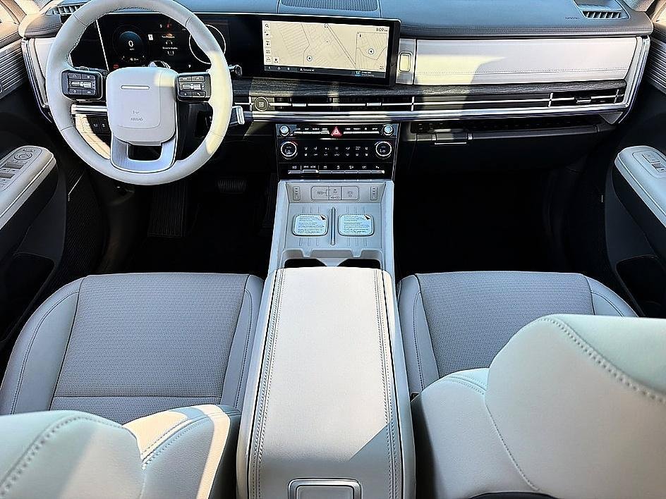 New 2027 Shimmering Silver Hyundai Limited AWD image 22