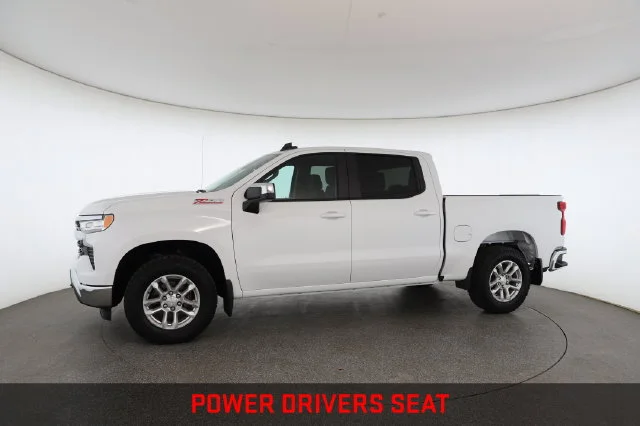 Used 2024 White Chevrolet LT image 4
