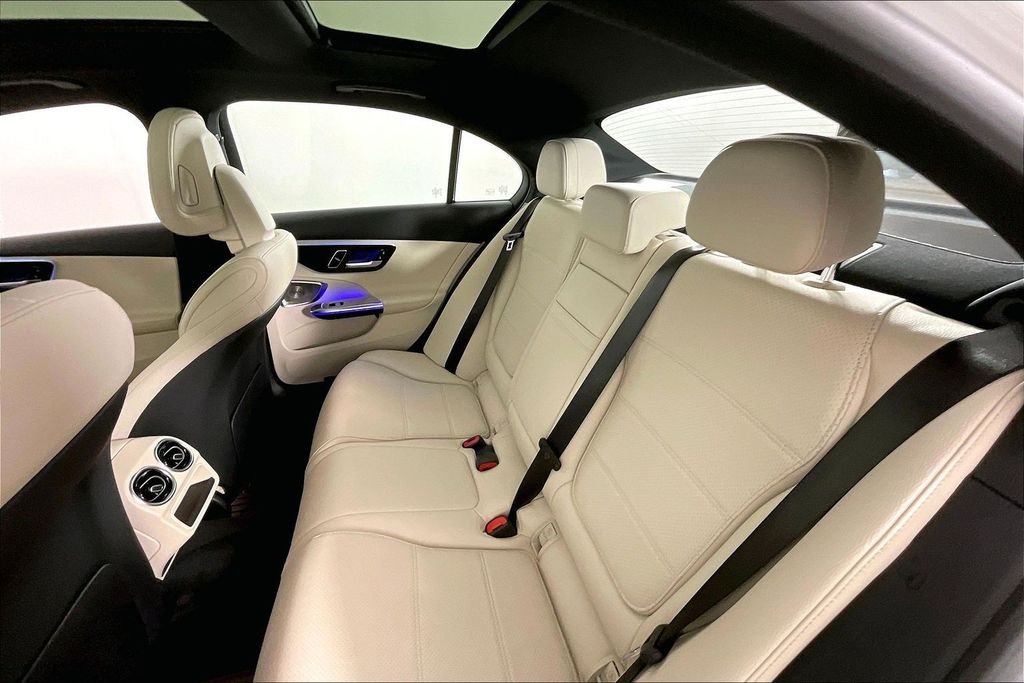 2026 Mercedes-Benz C-Class Sedan C 300 - Photo 18