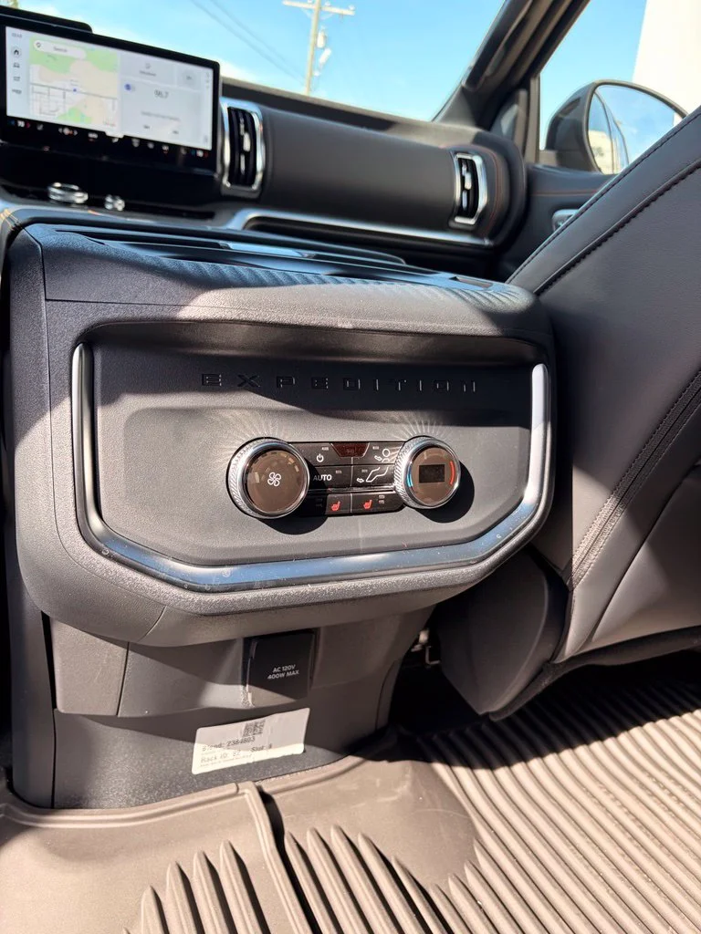 New 2027 Agate Black Metallic Ford Tremor® image 29