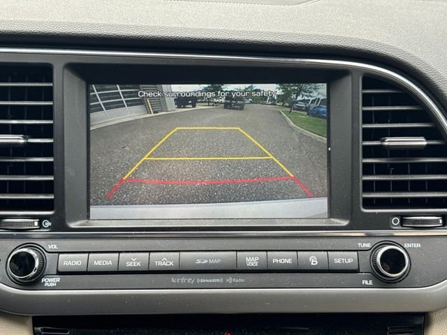 2017 Hyundai Elantra Limited - Photo 23