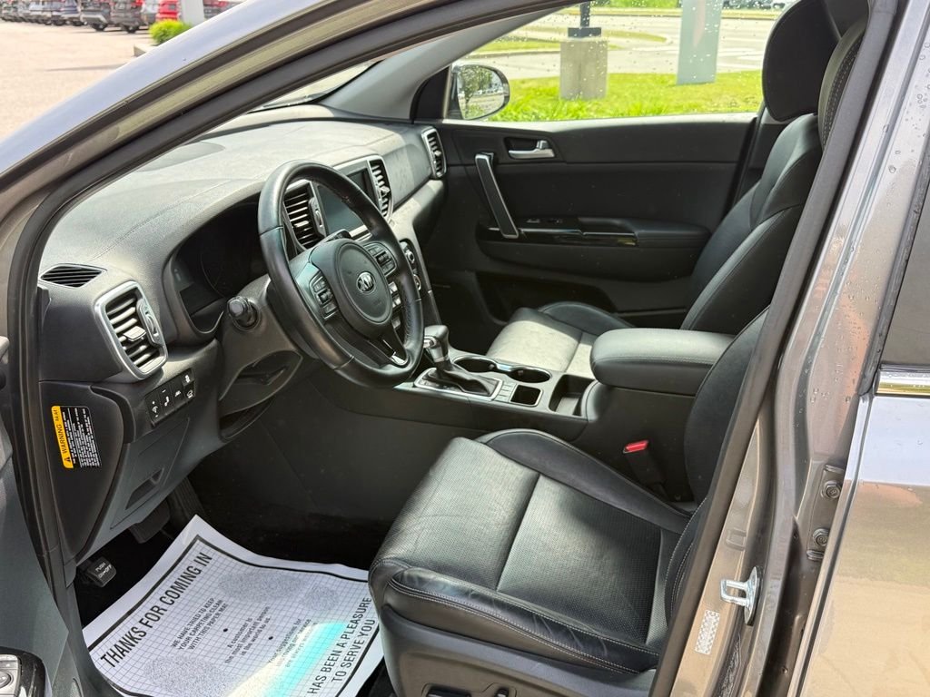 Used 2018 Silver Kia EX image 27