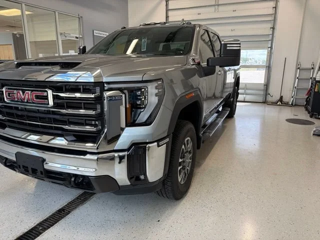 2026 GMC Sierra 2500HD SLT - Photo 11