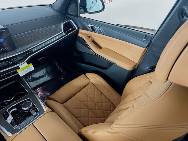 New 2026 Alpine White BMW xDrive40i image 25