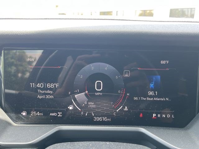 Used 2024 Summit White GMC AWD Elevation image 11