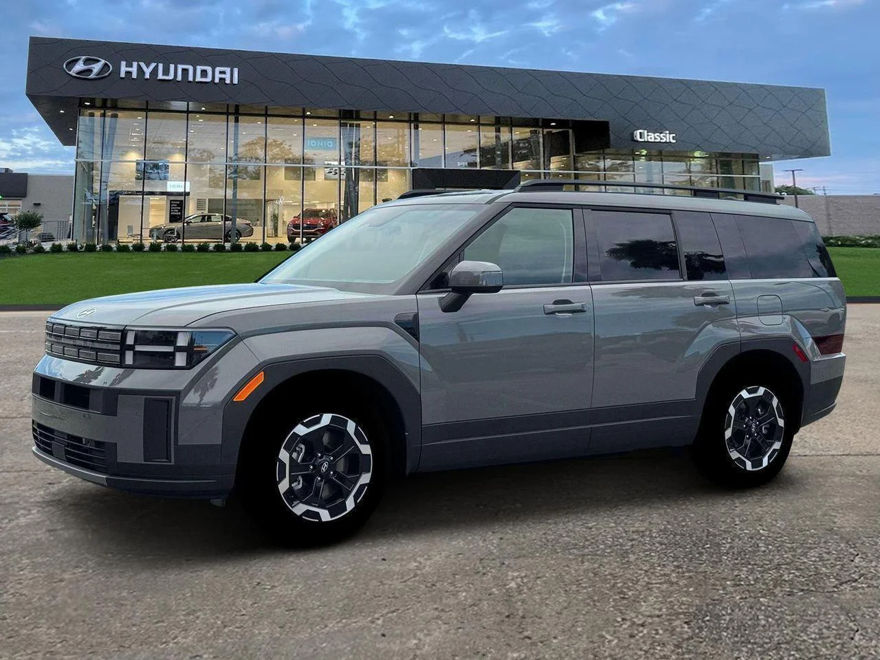 New 2026 Hampton Gray Hyundai SEL image 2