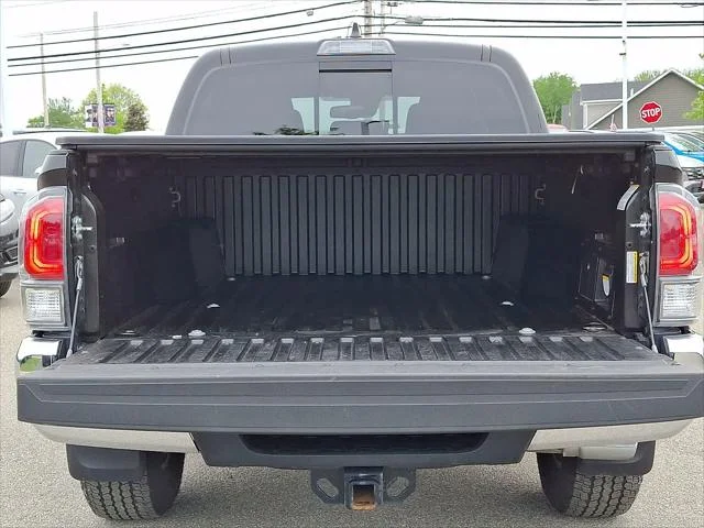 Certified Used 2023 BLACK Toyota  image 32