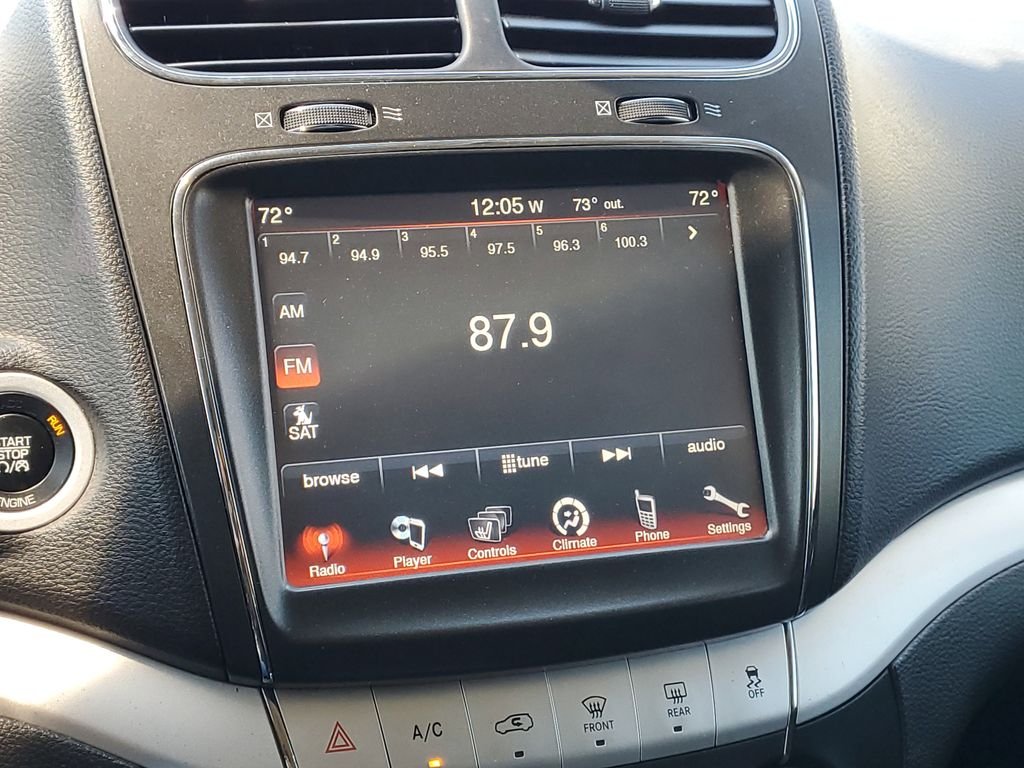 Used 2014 Blue Pearl Dodge SXT image 21