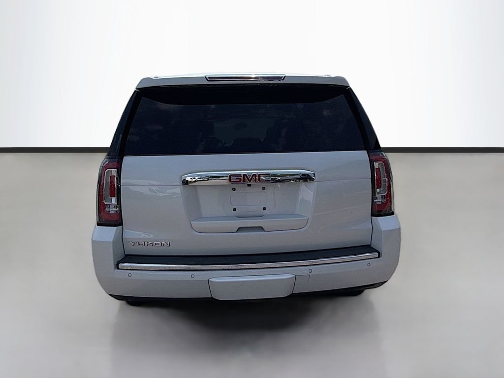 Used 2018 White GMC Denali image 6