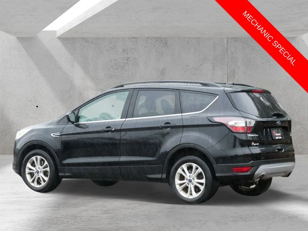 Used 2018 Black Ford SE image 4