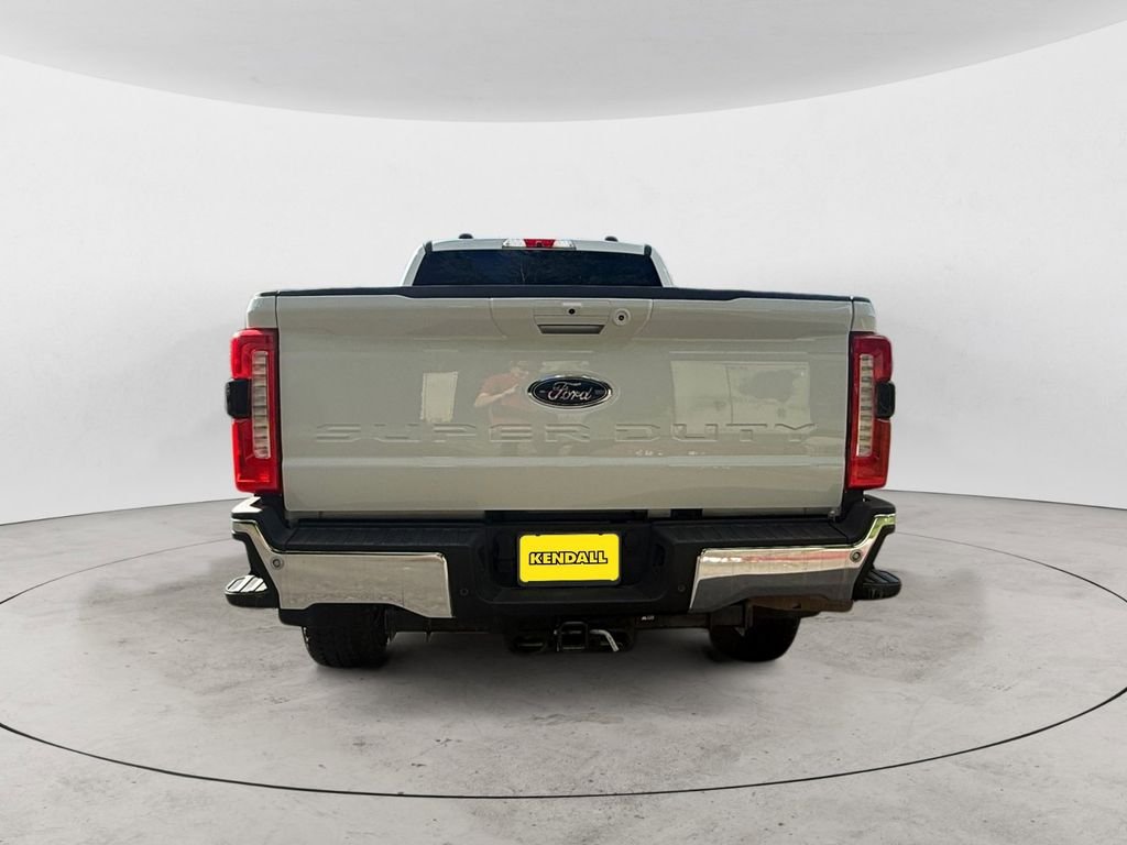 Certified Used 2025 White Ford Lariat image 4