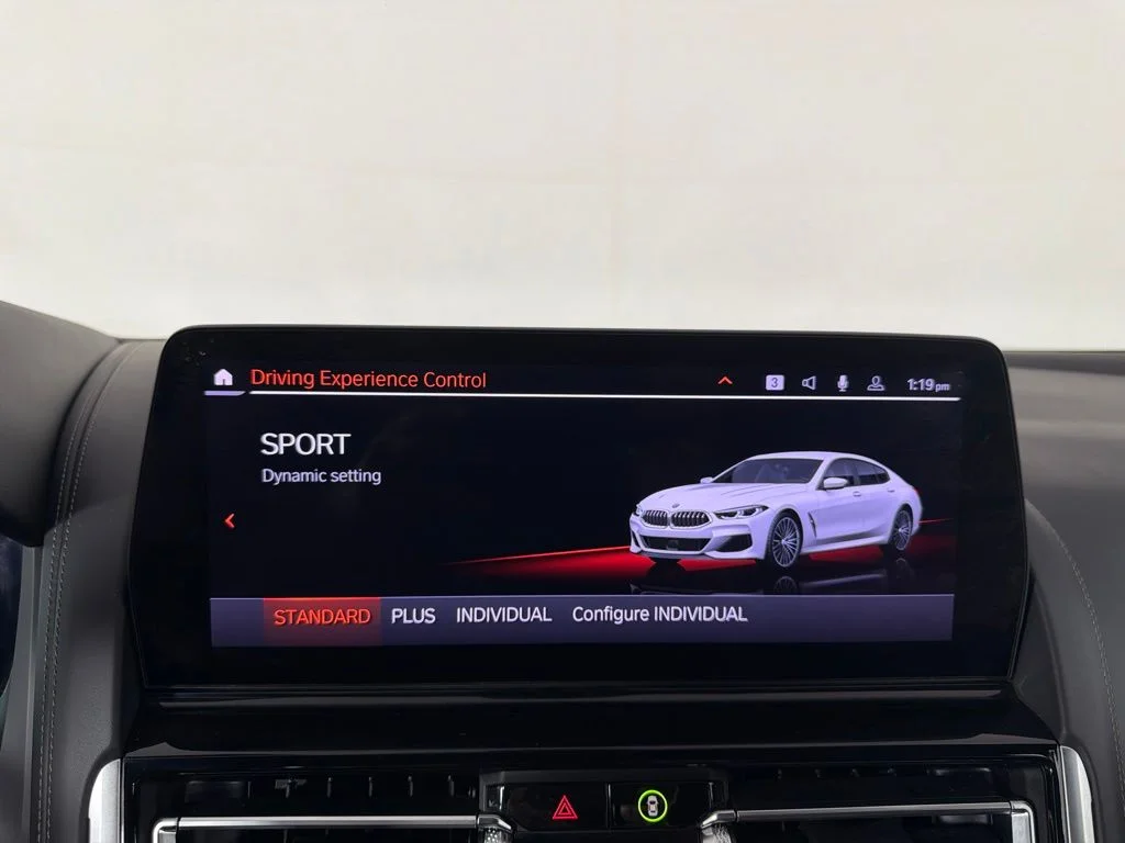 2026 BMW 8 Series 840i - Photo 33