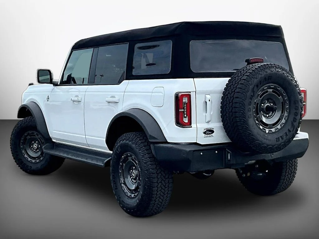 New 2025 Oxford White Ford Outer Banks® image 3