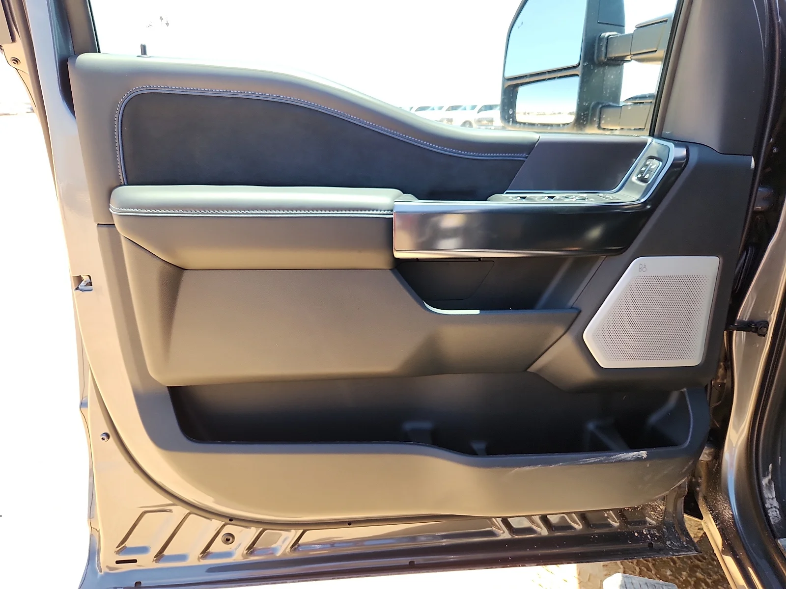 New 2026 Carbonized Gray Metallic Ford F-250® Platinum® image 14