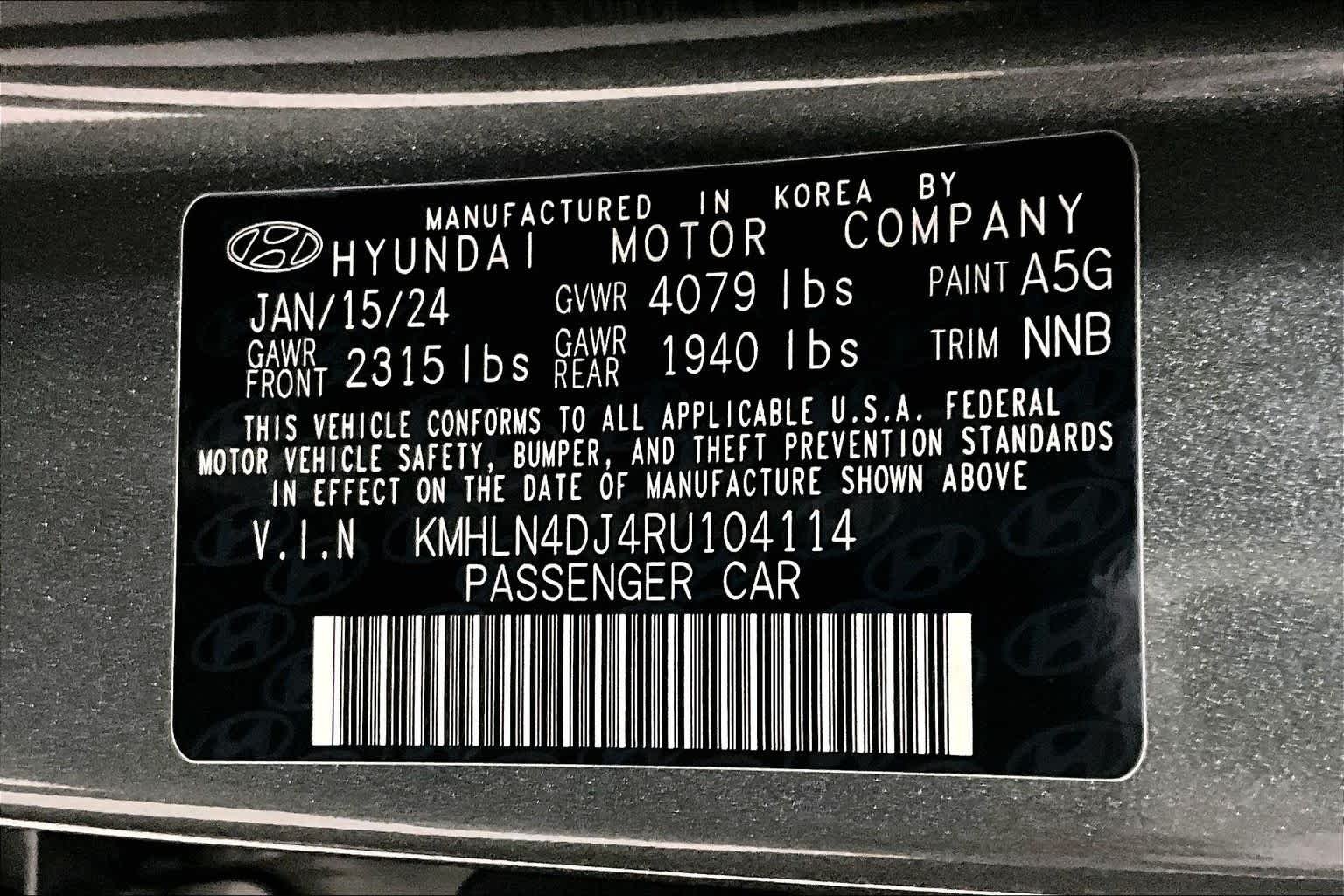 Used 2024 Amazon Gray Hyundai Limited image 35