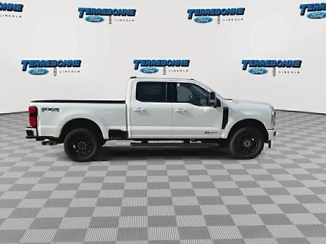 New 2026 Star White Metallic Tri-Coat Ford F-250® Lariat® image 9