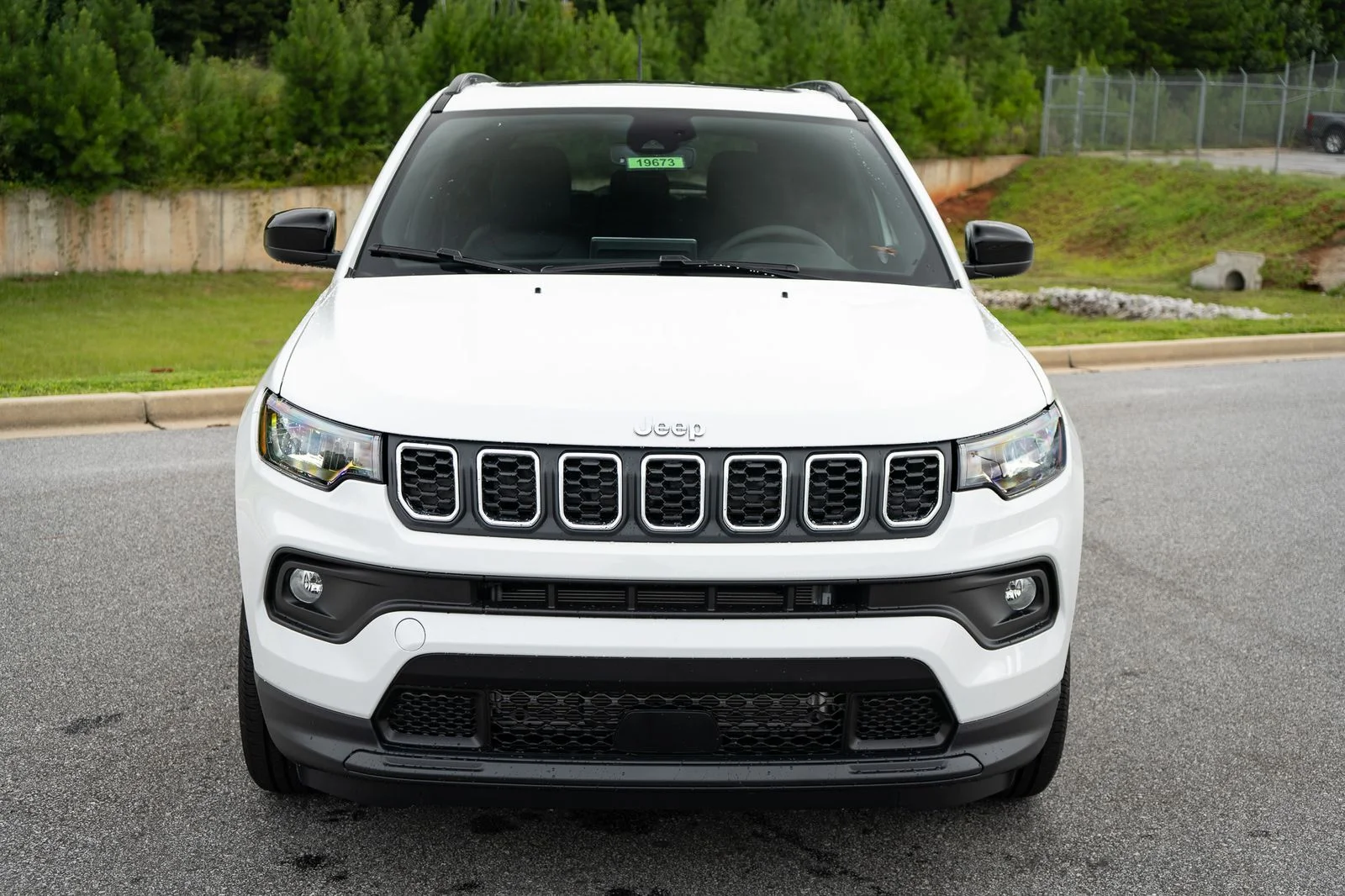 New 2026 Bright White Clear-Coat Exterior Paint Jeep  image 2
