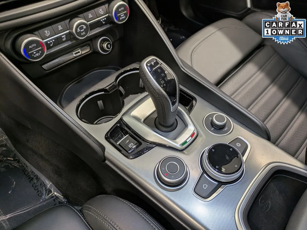 Used 2023 Blue Alfa Romeo Veloce image 15