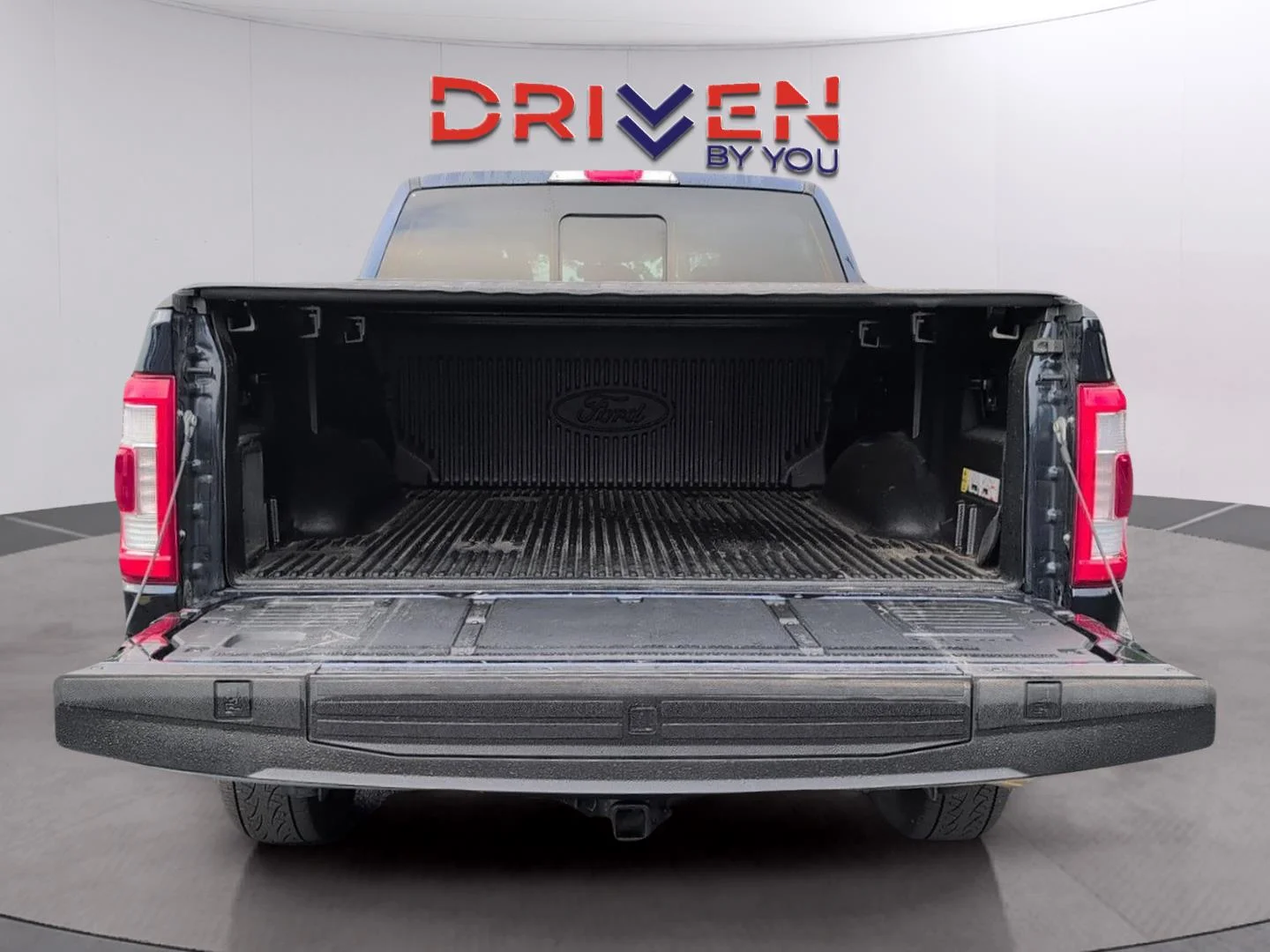 Used 2023 Antimatter Blue Ford LARIAT image 9
