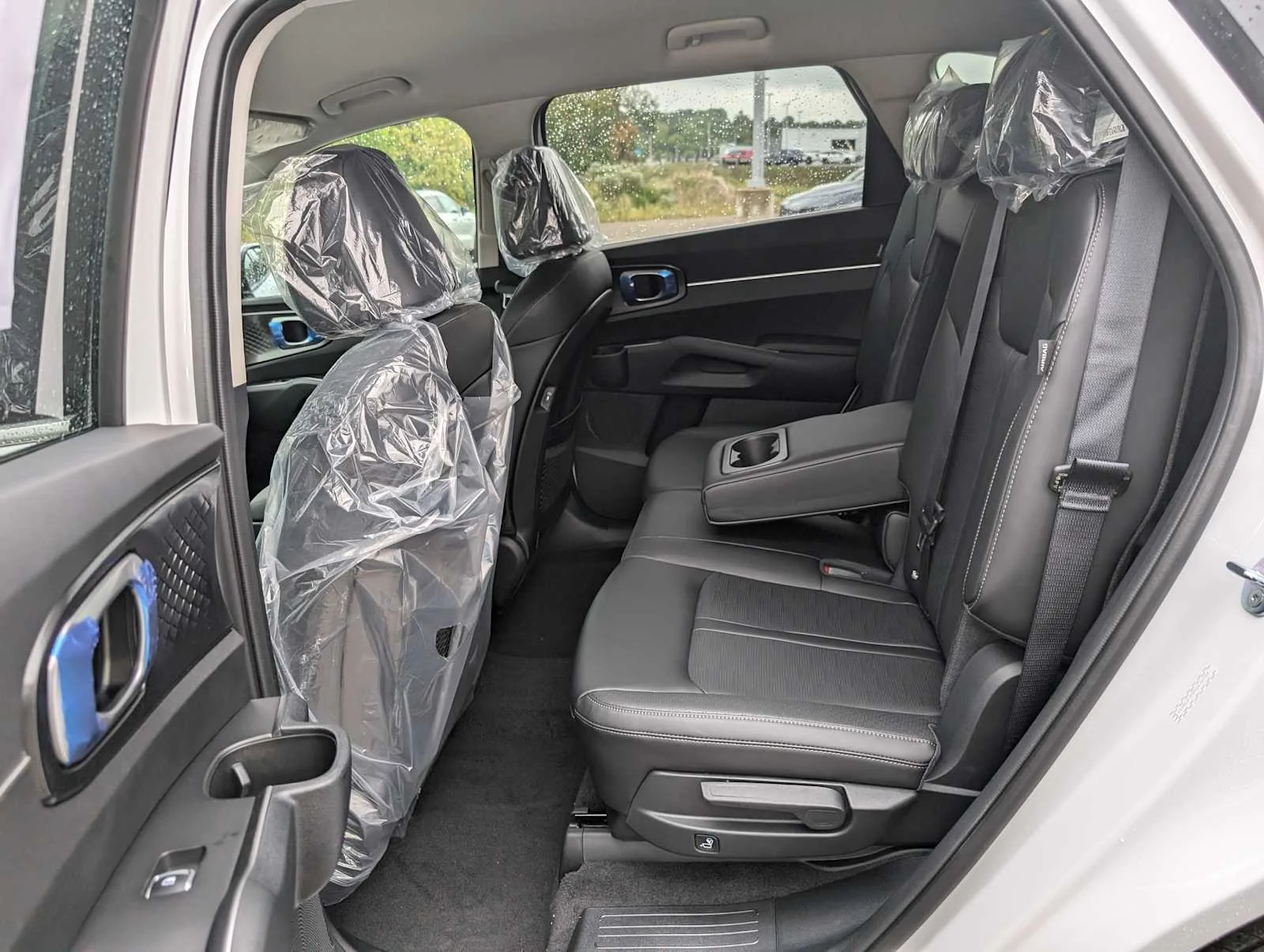 2026 Kia Sorento S - Photo 17