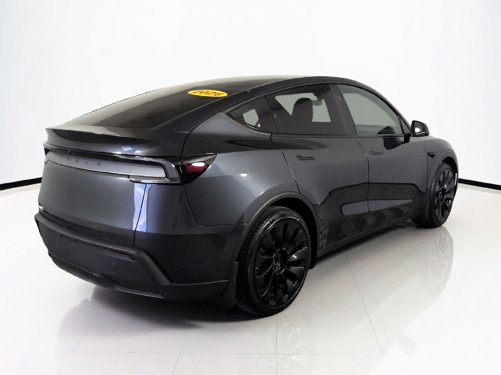 2026 Tesla Model Y Premium - Photo 6