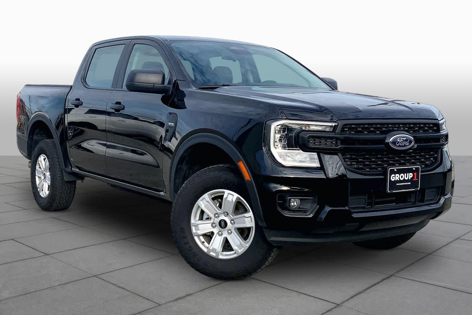 Used 2025 Shadow Black Ford XL image 3