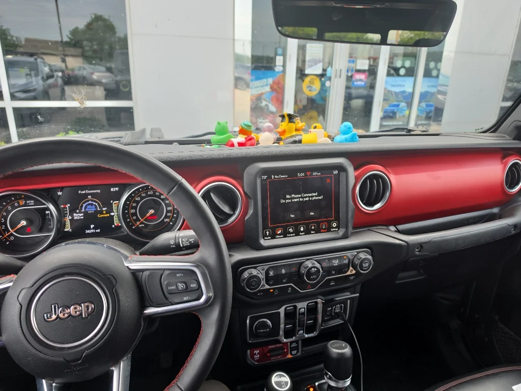 Used 2023 Granite Crystal Metallic Clearcoat Jeep Rubicon image 4