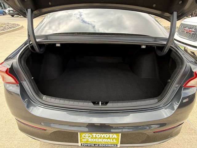 Used 2021 Gray Kia EX image 3