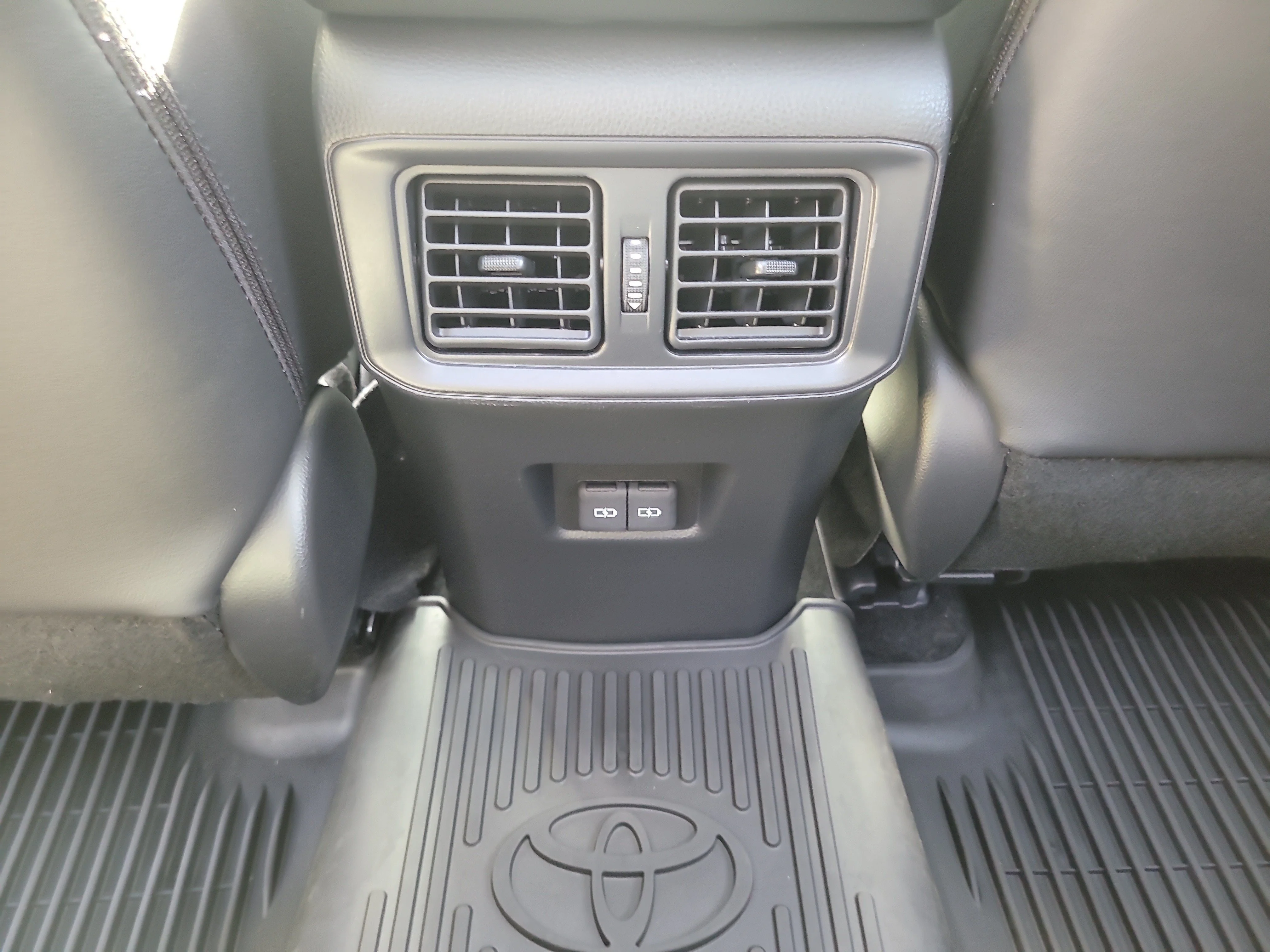 Used 2024 Magnetic Gray Metallic Toyota Hybrid Limited image 16