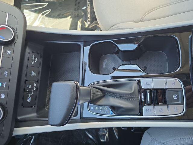 2026 Hyundai Tucson SE - Photo 19