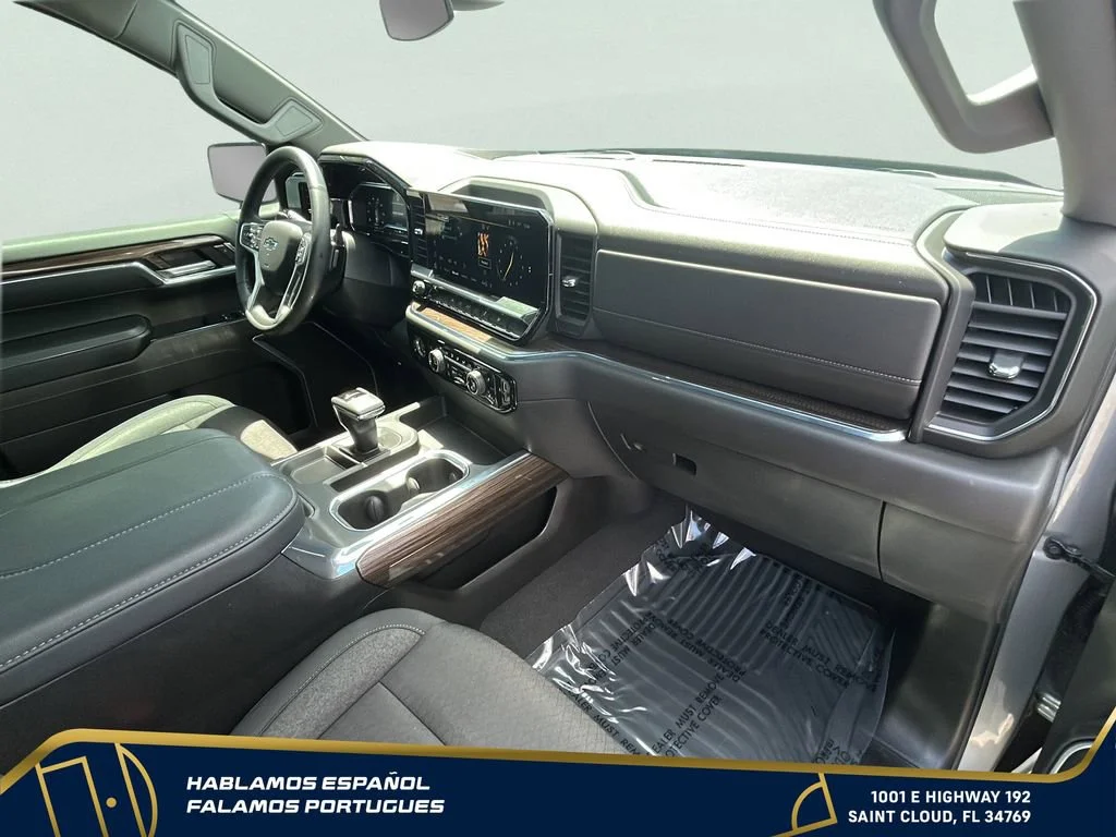 Used 2024 Sterling Gray Metallic Chevrolet RST image 40
