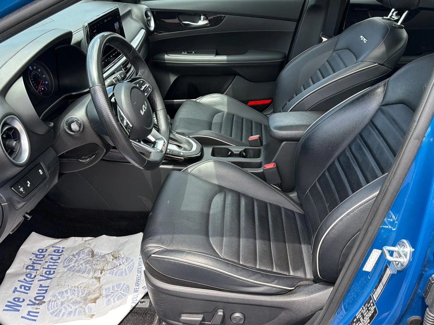 Used 2023 Sporty Blue Kia GT-Line image 12
