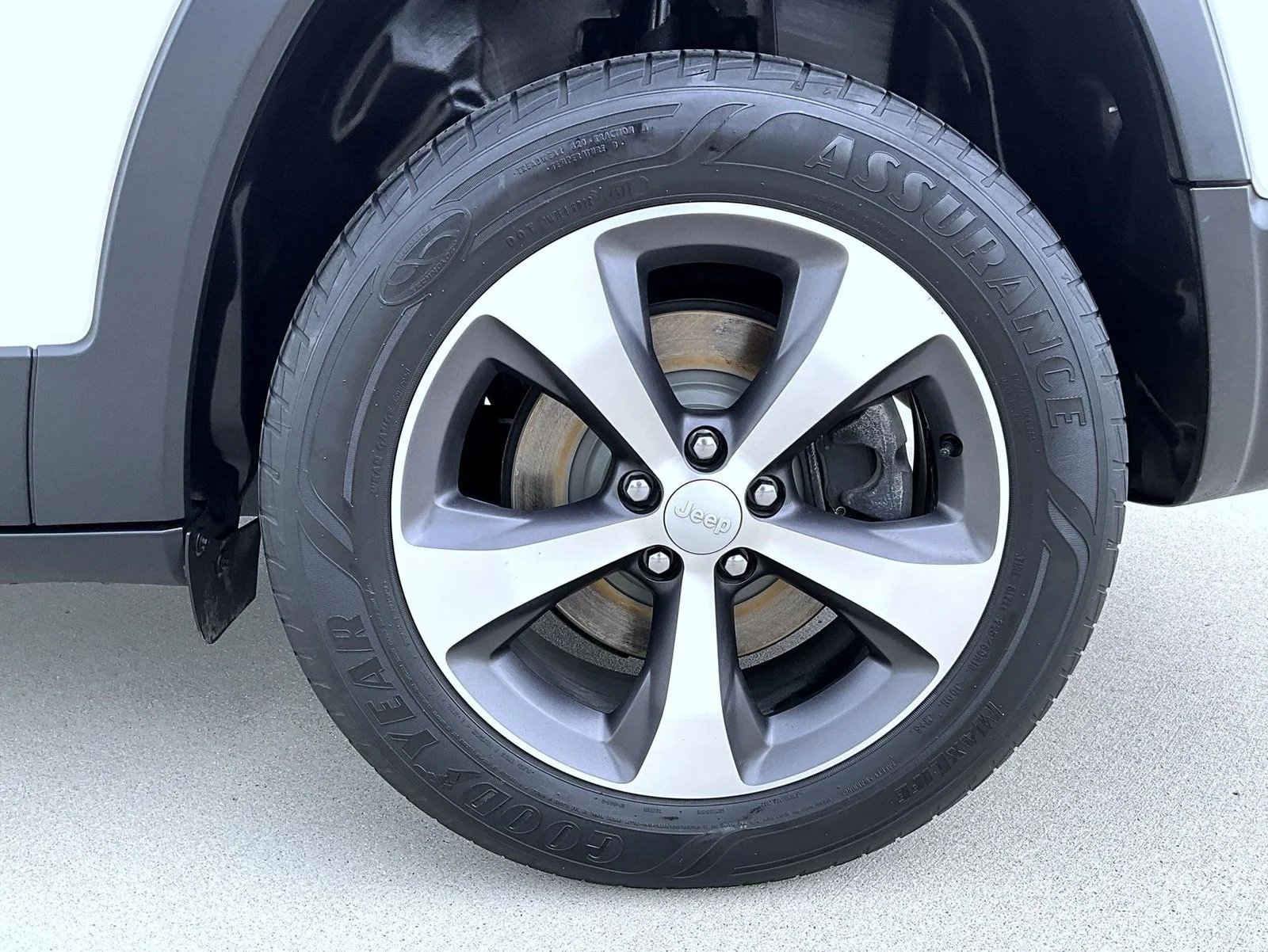 Used 2021 White Jeep Limited image 24