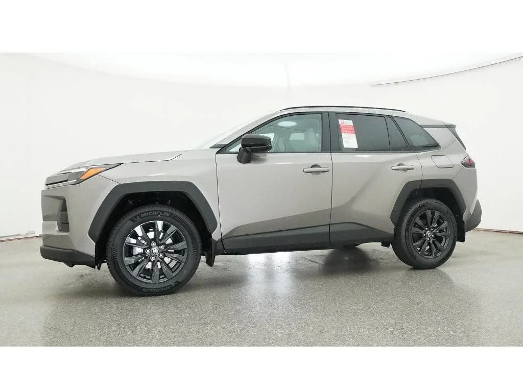 New 2026  Toyota XLE Premium image 24
